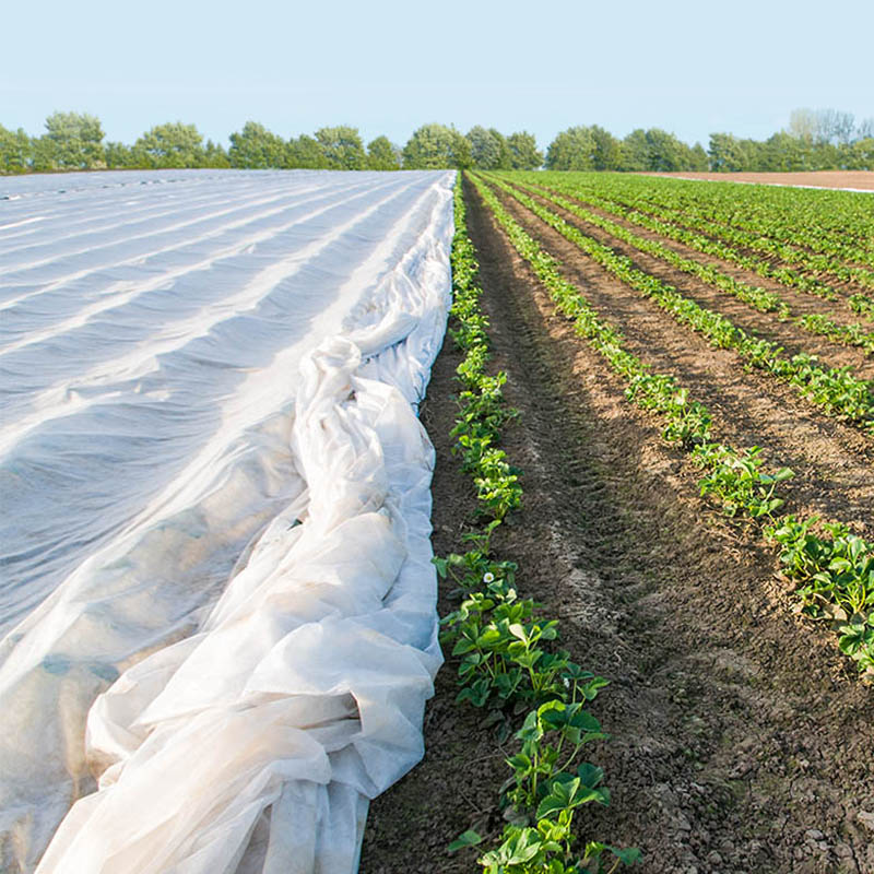 Ultra-wide splicing agriculturae nonwoven fabricae